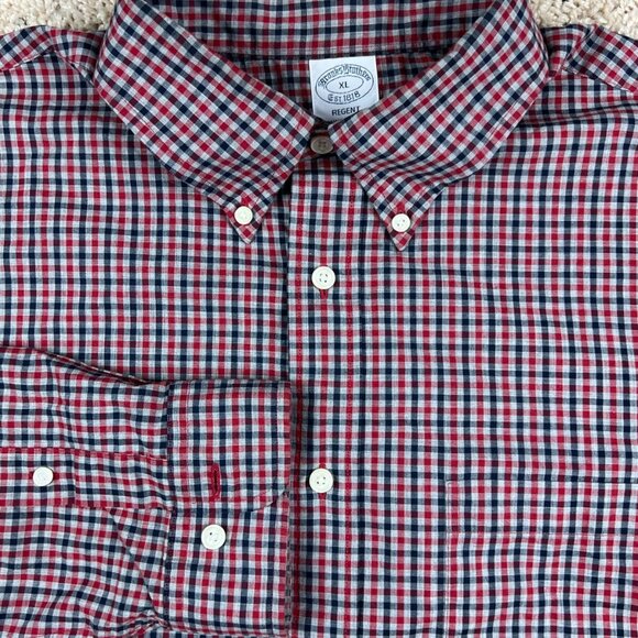 Brooks Brothers Mens Button Up Shirt Red Blue Gray Plaid XL Regent Fit Cotton - Picture 3 of 8
